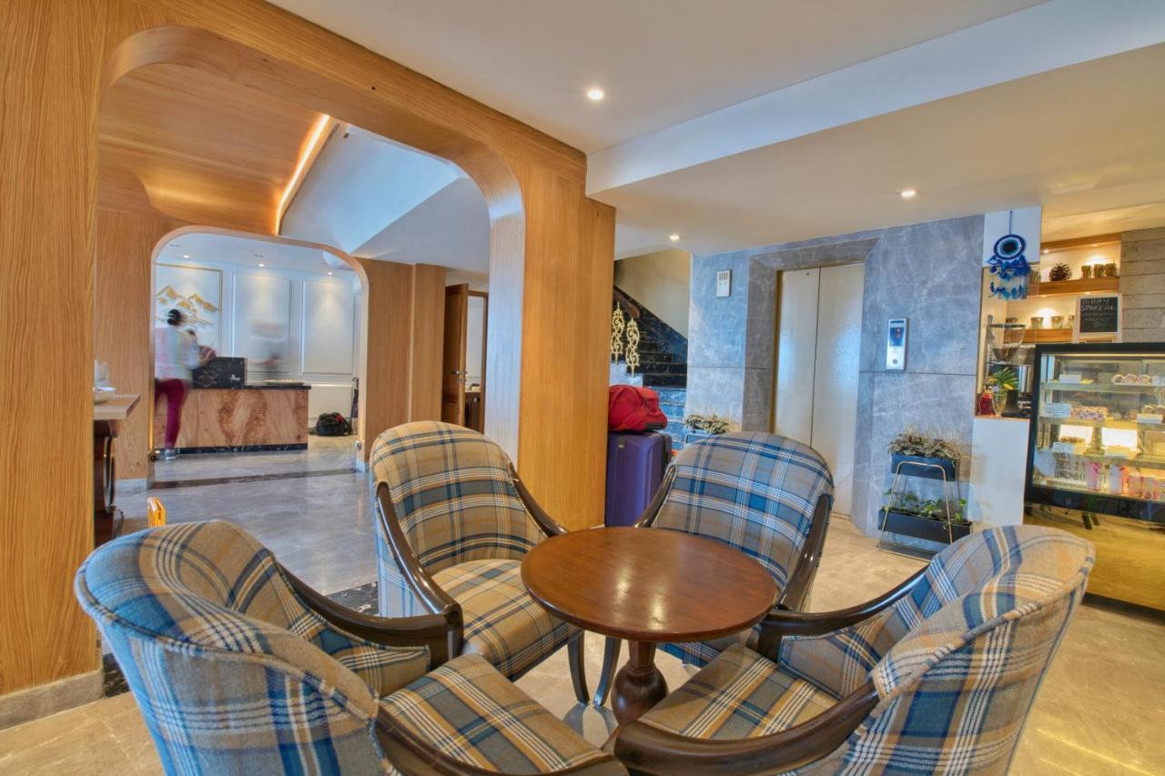The Cedar Grand Hotel And Spa Shimla Luaran gambar