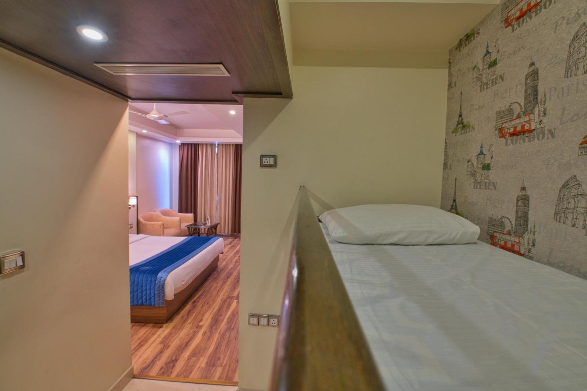 The Cedar Grand Hotel And Spa Shimla Bilik gambar